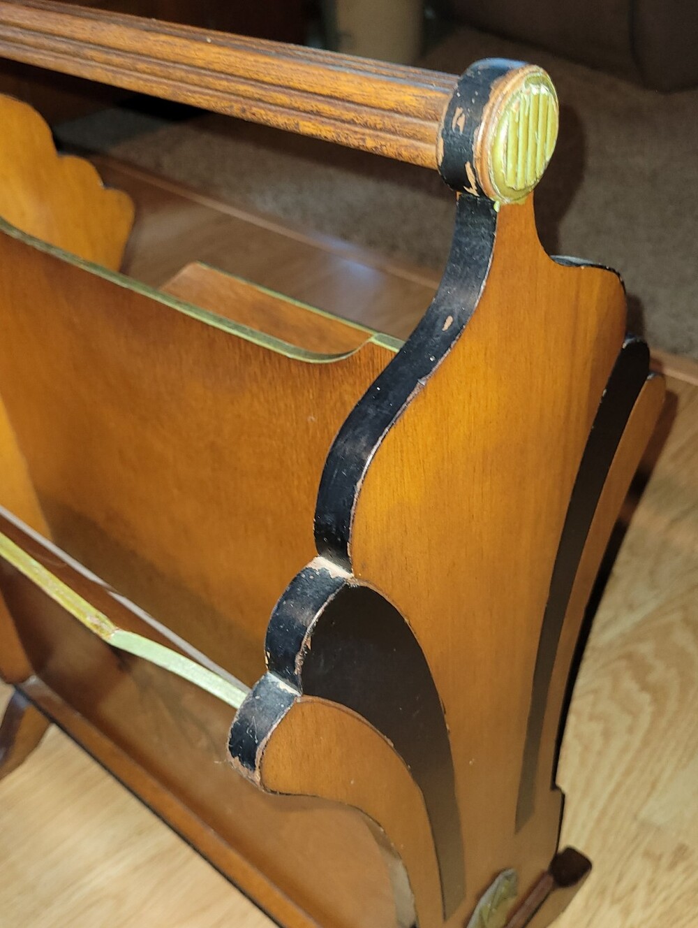 Vintage Magazine Rack - Picture 9 of 11
